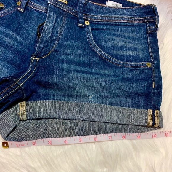 Denim shorts - Picture 4 of 7